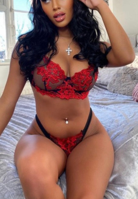 Rose red lingerie set 🌹